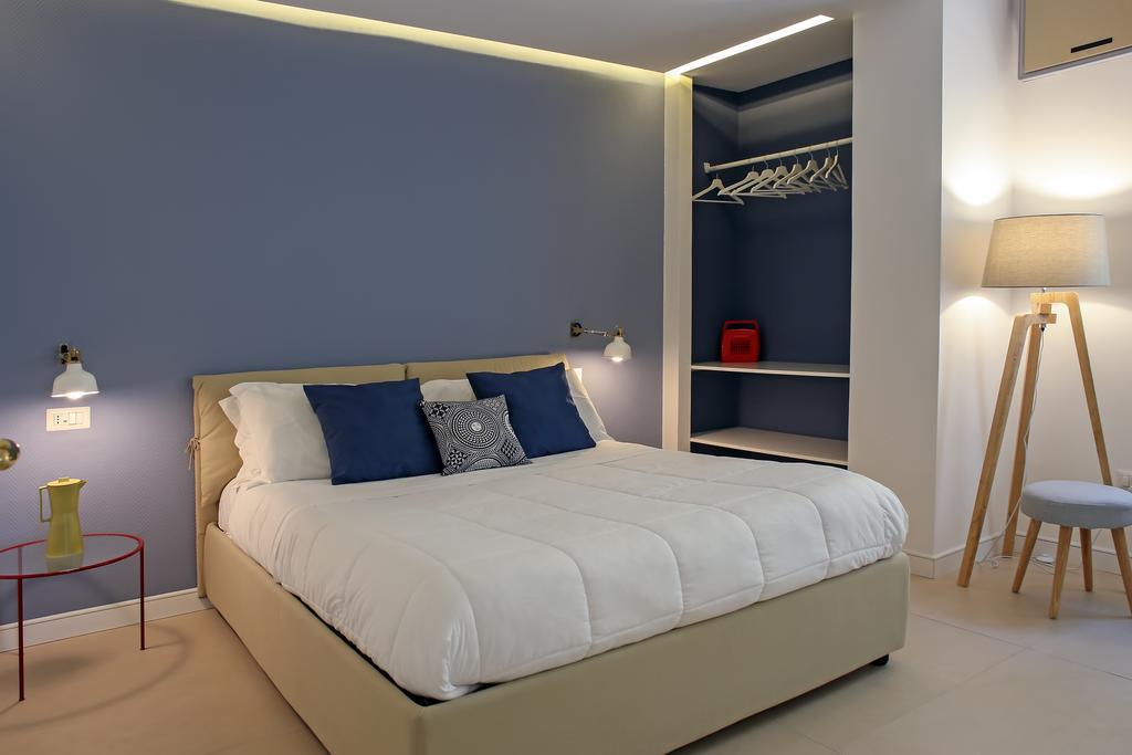 Starhost - Petit B&B Salerno Kültér fotó