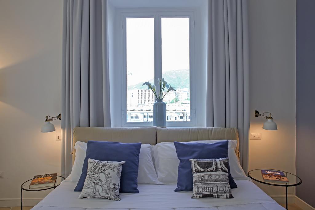 Starhost - Petit B&B Salerno Kültér fotó