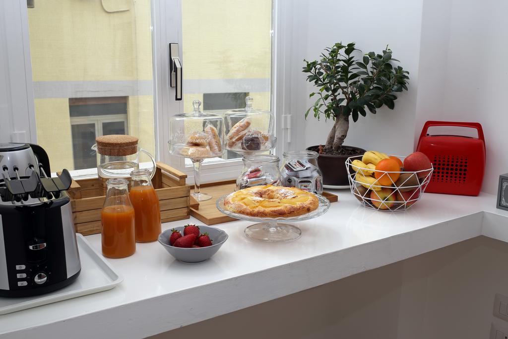 Starhost - Petit B&B Salerno Kültér fotó